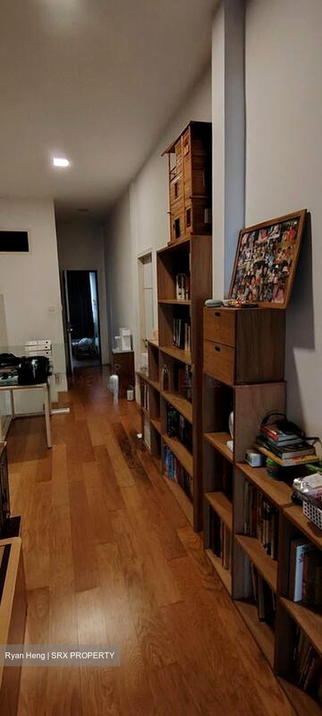 Lorong 104 Changi (D15), Terrace #503114251